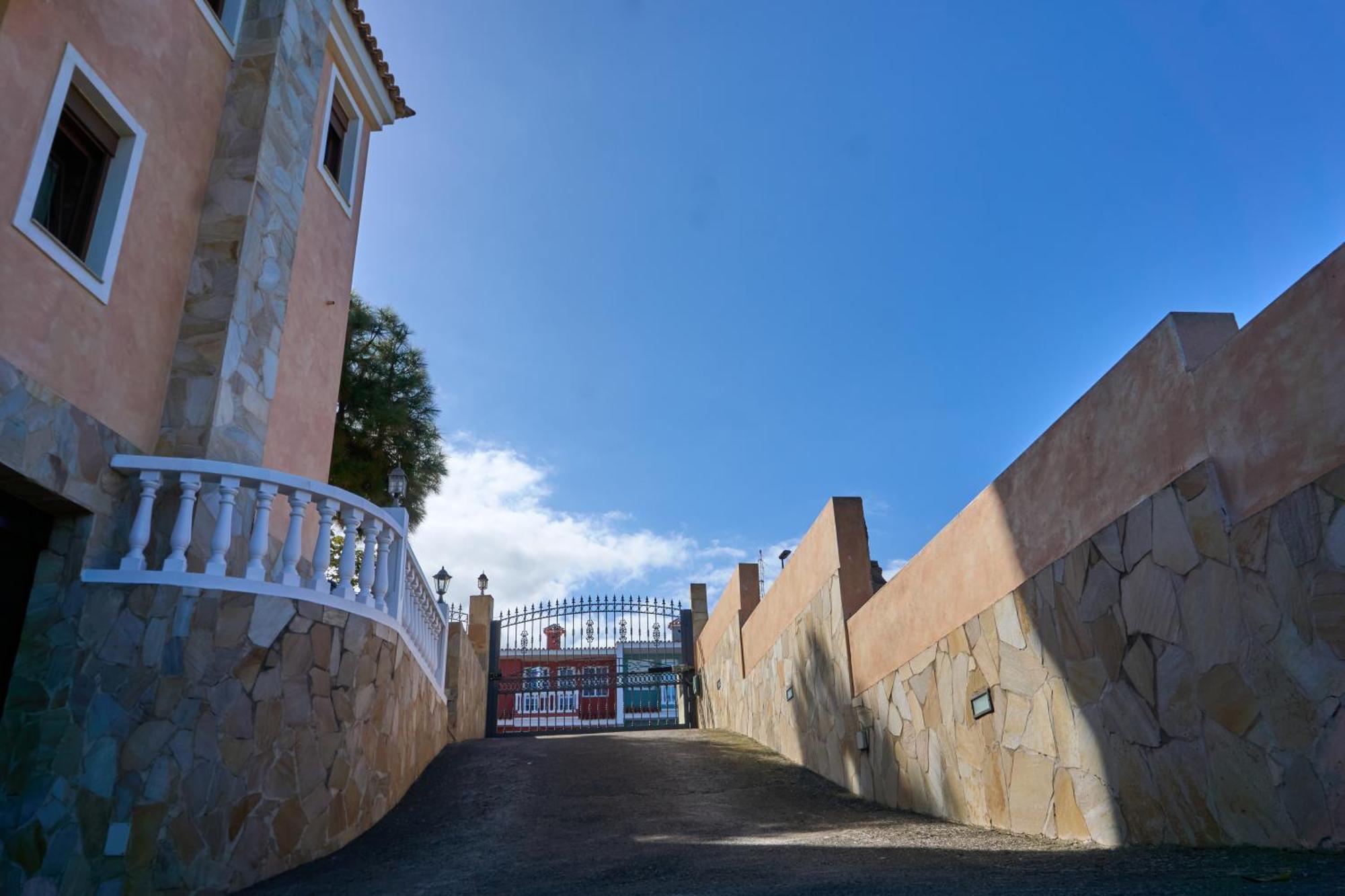 Villa Armonia, Bodega Y Bano De Vapor Такоронте Экстерьер фото